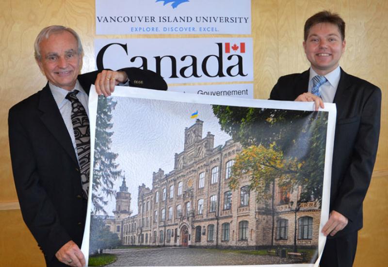 2013.10.21-27 The KPI delegation at the University of Vancouver Island