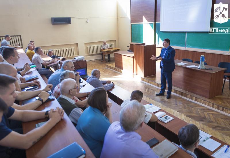 Тренировки по гражданской защите для киевских политехников
