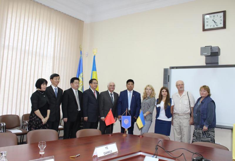 2018.09.14 visited by the representative delegation of the Dongguan city