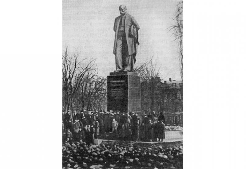 From the history of the monument to Taras  Shevchenko in Kyiv