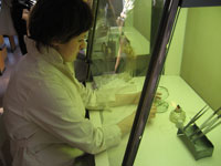 Проведення мікробіологічного  аналізу у лаборії кафедри екобіотехнології та біоенергетики