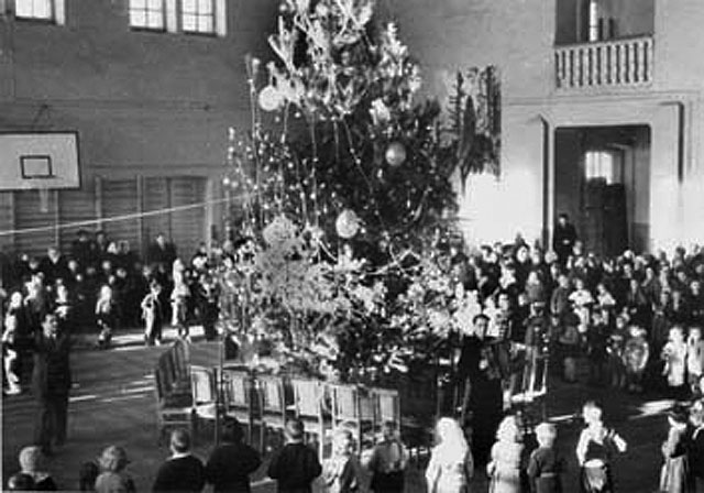 kpi images - Новогодний праздник в КПИ 1956 году