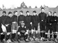 Футбольна команда «Політехніки». 1910 рік