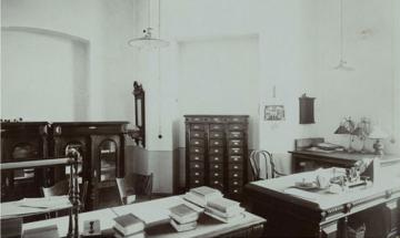 1902. Кабінет інспекції студентів (2)
