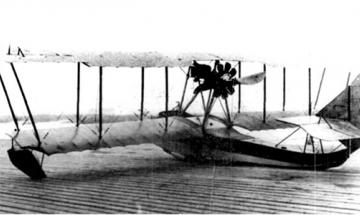 1915. Літаючий човен М-5