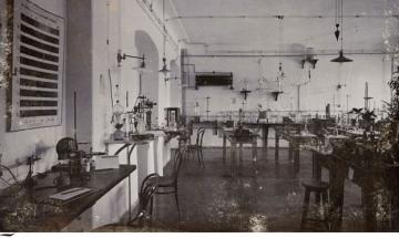 1902. Ботанічна лабораторія