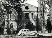 Фотографія Середньоазіатського індустріального інституту (автор Михайло Головін) Фотографія Середньоазіатського індустріального інституту (автор Михайло Головін)