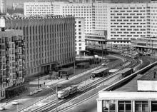 Кампус КПІ. 22 корпус, швидкісний трамвай, гуртожитки, 80-ті роки / http://rt91-1985.at.ua/photo/kiev_v_80_e_gody_khkh_veka/12?photo=125
