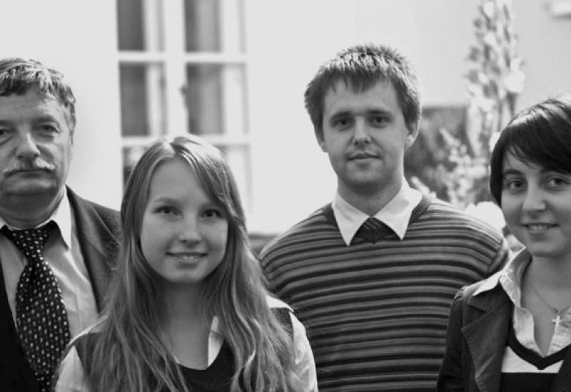 Колектив КПІ. Наукове товариство студентiв та аспiрантiв НТУУ "КПI", 2009 Колектив КПІ. Наукове товариство студентiв та аспiрантiв НТУУ "КПI", 2009