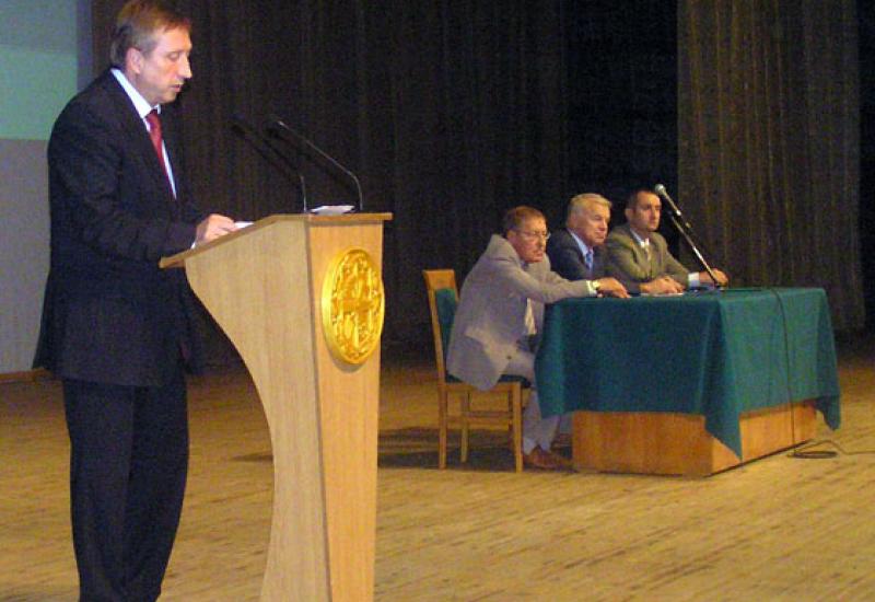 2010.08.30 Доповідь ректора НТУУ “КПІ” академіка НАН України М.З. Згуровського на сесії науково-педагогічних працівників 2010.08.30 Доповідь ректора НТУУ “КПІ” академіка НАН України М.З. Згуровського на сесії науково-педагогічних працівників