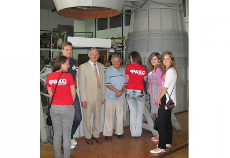 2010.06.28 Участь студентів КПІ в Авіакосмічній конференції READ-2010 в Польщі 2010.06.28 Участь студентів КПІ в Авіакосмічній конференції READ-2010 в Польщі
