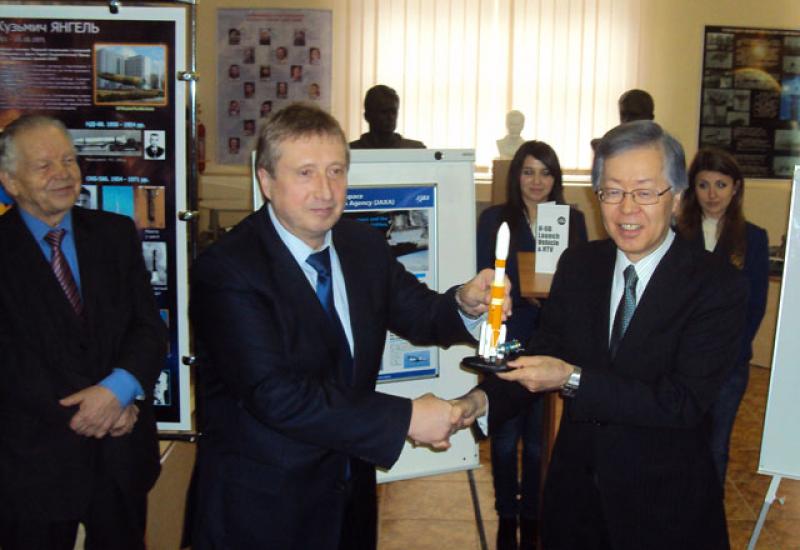 2011.12.14 Візит Тоічі Саката в НТУУ "КПІ" 2011.12.14 Візит Тоічі Саката в НТУУ "КПІ"