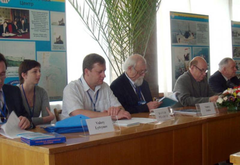 2011.05.20 V Міжнародна антарктична конференція в КПІ