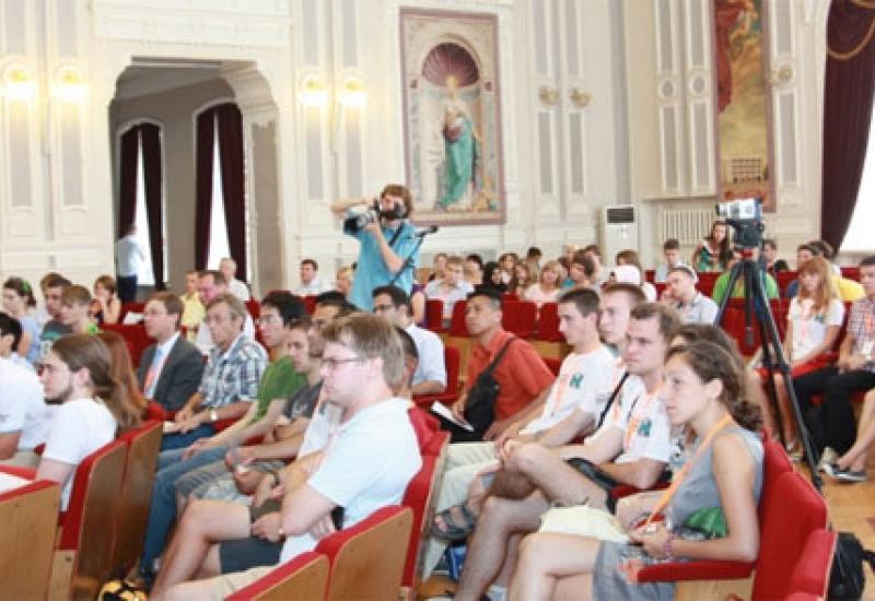 2012.08.03-16 В НТУУ «КПІ» – Сьома міжнародна літня школа 2012.08.03-16 В НТУУ «КПІ» – Сьома міжнародна літня школа
