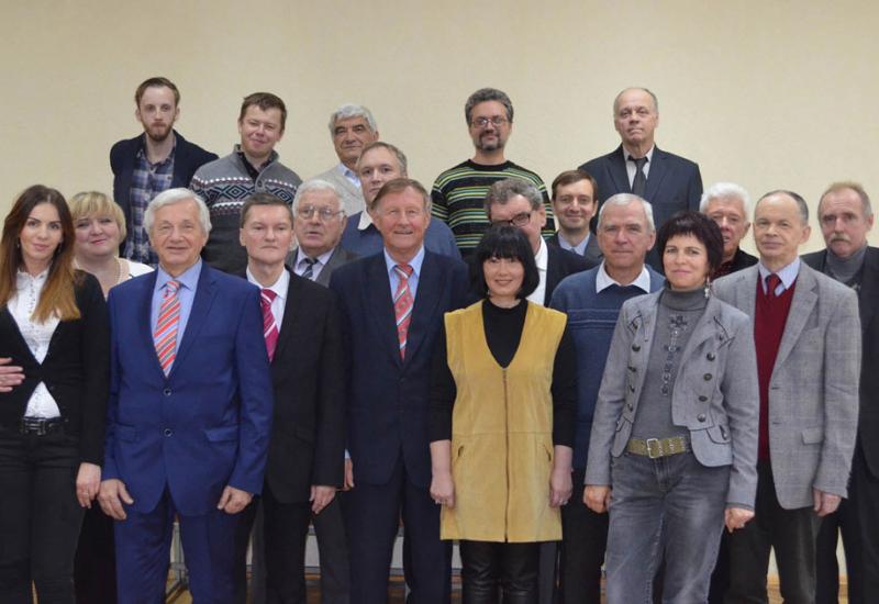 Колектив кафедри акустики та акустоелектроніки Колектив кафедри акустики та акустоелектроніки