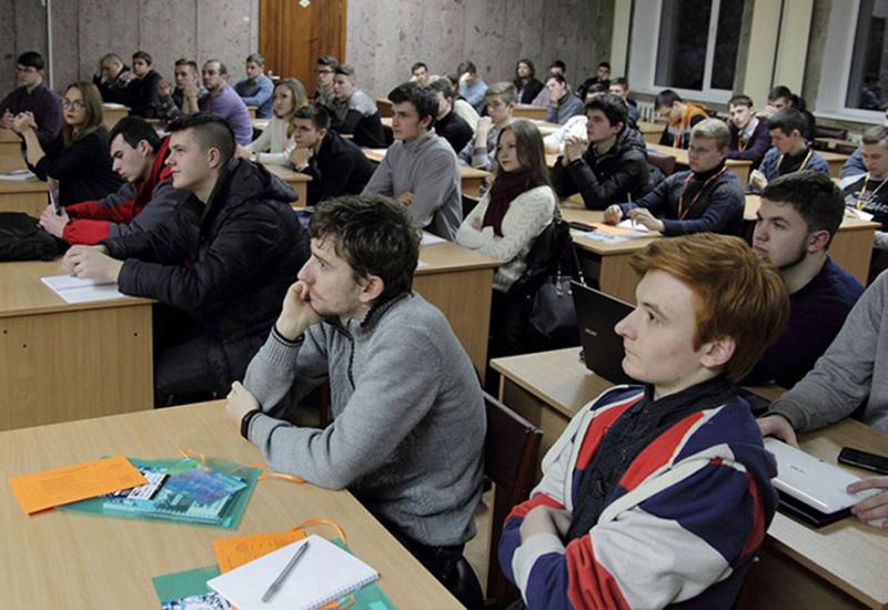 Колектив КПІ: мережа cтартап-шкіл Колектив КПІ: мережа cтартап-шкіл