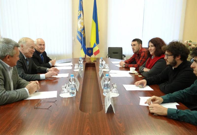 2017.11.05 Візит науковців Бухарестського Інституту мікро- і наноелектроніки Академії наук Румунії 2017.11.05 Візит науковців Бухарестського Інституту мікро- і наноелектроніки Академії наук Румунії