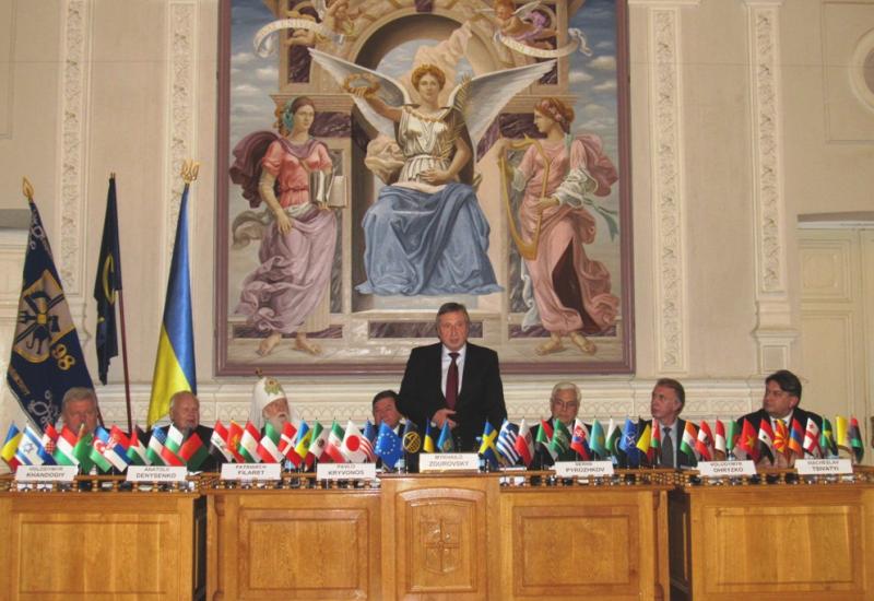 2016.12.21 Презентація сімнадцятого випуску наукового щорічника «Україна дипломатична» 2016.12.21 Презентація сімнадцятого випуску наукового щорічника «Україна дипломатична»