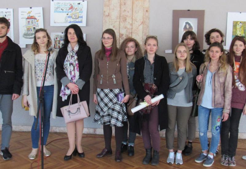 2017.05.17 Відкриття виставки студентів-графіків 2017.05.17 Відкриття виставки студентів-графіків