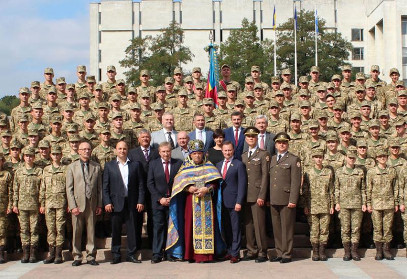 2017.09.02 Курсанти ІСЗЗІ склали військову присягу 2017.09.02 Курсанти ІСЗЗІ склали військову присягу