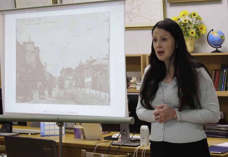 2018.09.26 Lecture about history of  Podil industry