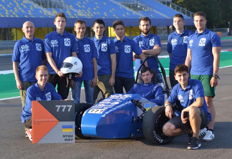 Команда Формула Студент КПІ на автодромі TT Circuit Assen (Нідерланди) Команда Формула Студент КПІ на автодромі TT Circuit Assen (Нідерланди)