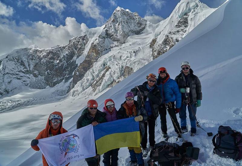 О.Козлик, А.Дубок, О.Єрьоміна, А.Волкова, Б.Грабець, М.Стукало, І.Дерибас