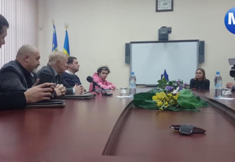 2018.11.11 Зустріч зі ЗМІ з приводу тендерів та інвестицій 2018.11.11 Зустріч зі ЗМІ з приводу тендерів та інвестицій