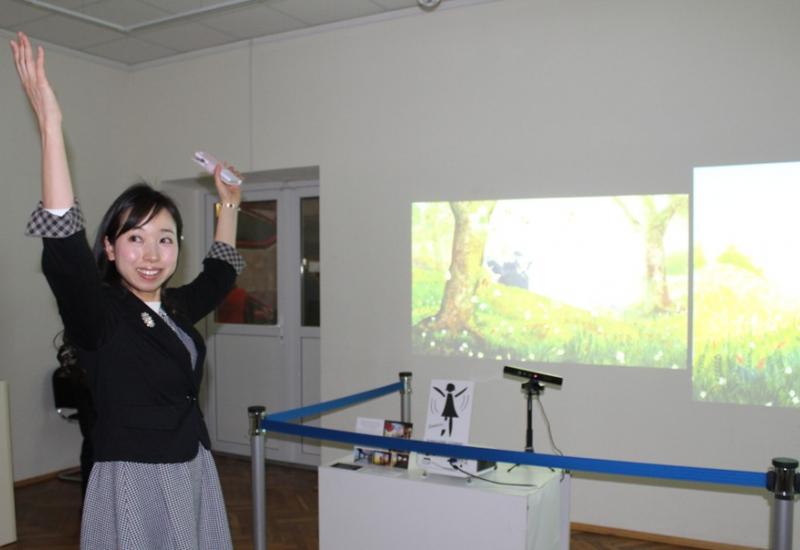 2018.02.21-22 Виставка Маюко Канадзава: чарівні світи і сучасні технології 