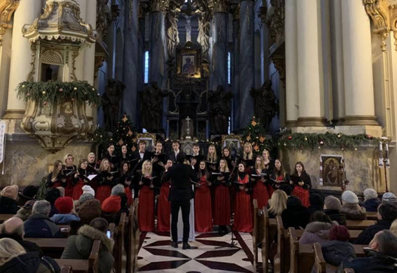 2019.01.01 ХХ Всеукраїнський Різдвяний фестиваль "Велика коляда"