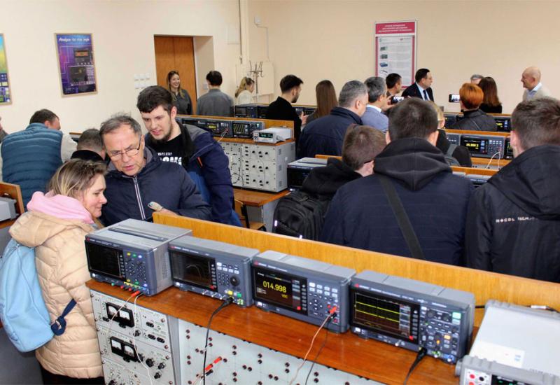 New laboratory at FEL