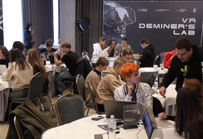 🎥 КПІшники — переможці хакатону VR Deminer's Lab
