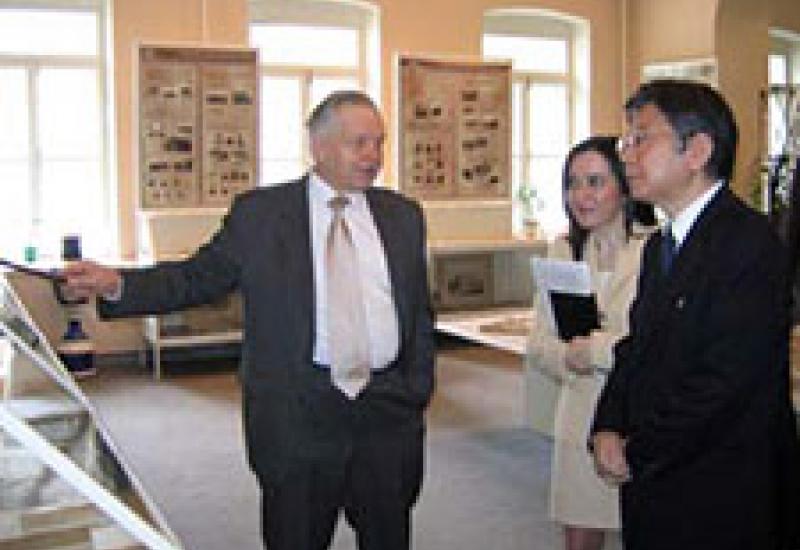 2006.05.22 делегація Посольства Японії в Україні 2006.05.22 делегація Посольства Японії в Україні
