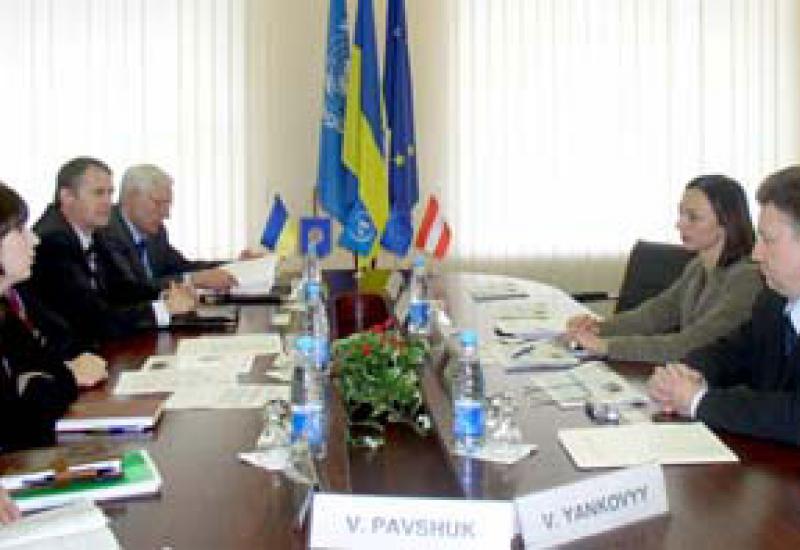 2007.03.22 Зустріч з делегацією ЮНІДО 2007.03.22 Зустріч з делегацією ЮНІДО