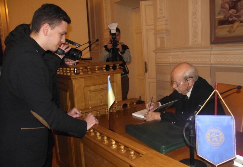 2014.11.25 Зустріч з Богданом Гаврилишиним 2014.11.25 Зустріч з Богданом Гаврилишиним
