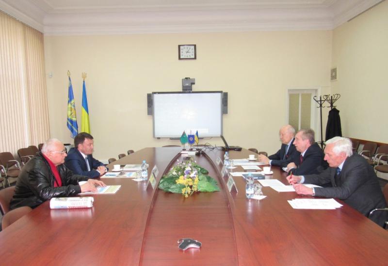 2017.04.19 Візит Надзвичайного і Повноважного Посла Туркменістану 2017.04.19 Візит Надзвичайного і Повноважного Посла Туркменістану