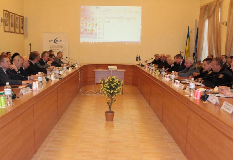 2019.04.10 Круглий стіл «Космічна діяльність України у найближчій перспективі: пріоритети, сценарії, виклики» 2019.04.10 Круглий стіл «Космічна діяльність України у найближчій перспективі: пріоритети, сценарії, виклики»