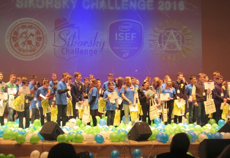 2016.10.14 Фестиваль «Sikorsky Challenge 2016»: урочисте нагородження переможців 