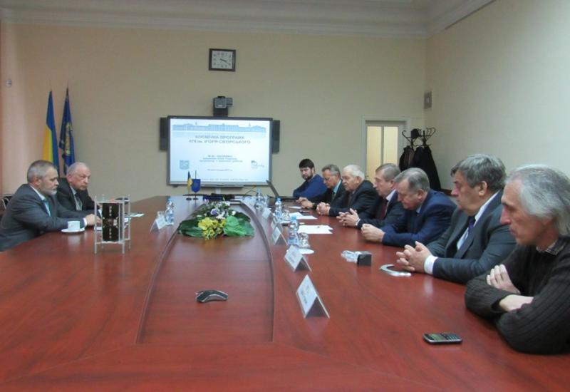 2017.11.10 Зустріч з керівником ДКАУ 2017.11.10 Зустріч з керівником Державного космічного агентства України