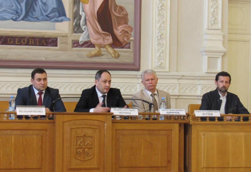 2017.06.06 прес-конференція «Україна готуватиме спеціалістів з врегулювання конфліктів та медіації» 2017.06.06 прес-конференція «Україна готуватиме спеціалістів з врегулювання конфліктів та медіації»