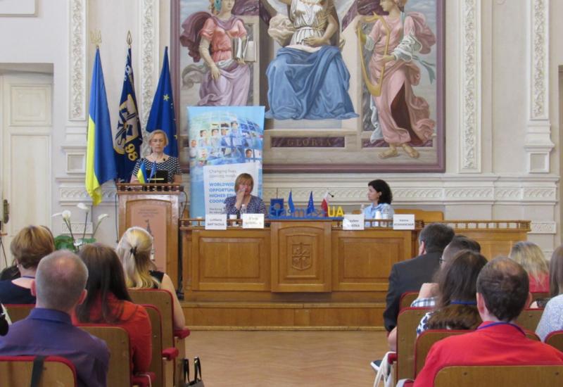 2017.06.27 Тренінг з написання та управління проектами в рамках Програми Еразмус+ 2017.06.27 Тренінг з написання та управління проектами в рамках Програми Еразмус+