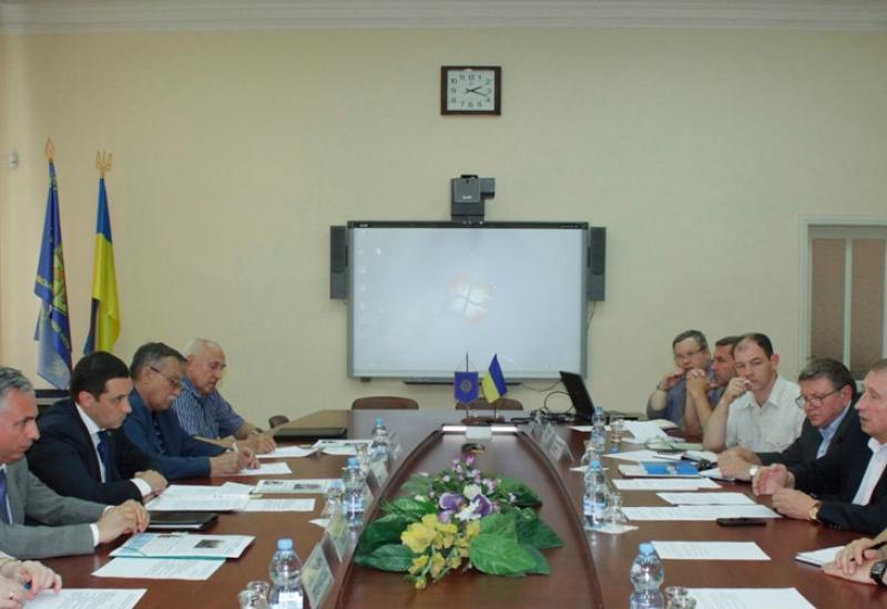 2018.06.25 укладення угоди про стратегічне партнерство між КПІ та «Завод 410 ЦА» 2018.06.25 укладення угоди про стратегічне партнерство між КПІ та «Завод 410 ЦА»