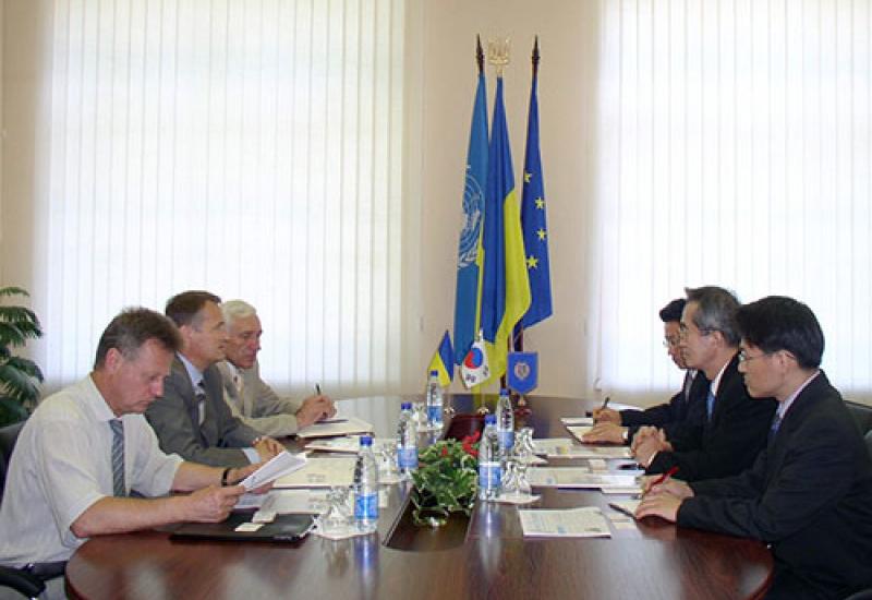 2007.06.06 Візит корейських політехніків 2007.06.06 Візит корейських політехніків