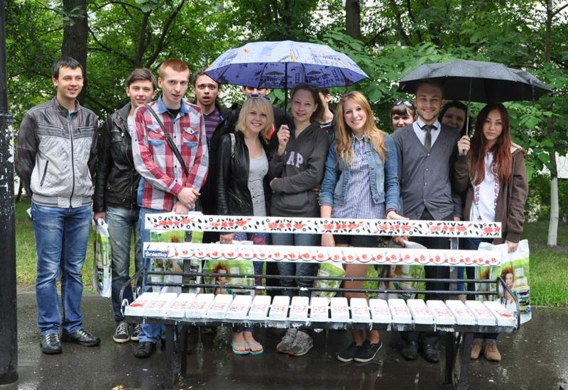 2014.06.26 презентація незвичайних арт-об’єктів – шістьох лавочок 2014.06.26 презентація незвичайних арт-об’єктів – шістьох лавочок