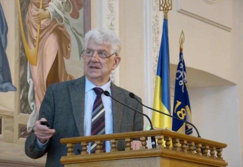 2013.03.11 Лекція почесного доктора НТУУ «КПІ» Герберта Манга 2013.03.11 Лекція почесного доктора НТУУ «КПІ» Герберта Манга