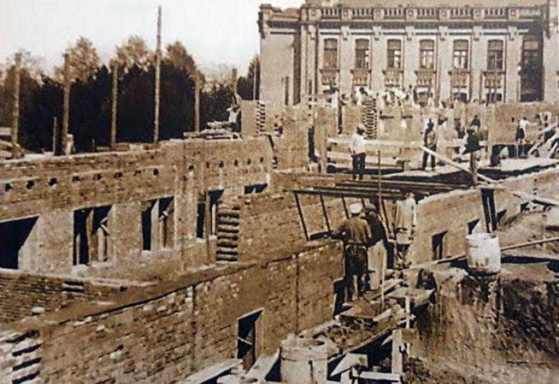 1929 рік. Добудова хімічного корпусу КПІ 1929 рік. Добудова хімічного корпусу КПІ