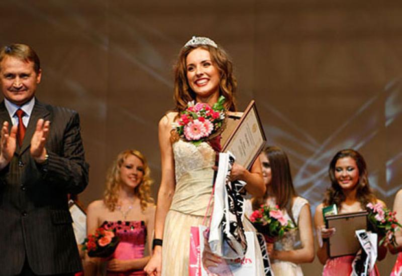 2010.04.16 Конкурс «Королева КПІ»