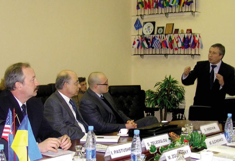 2010.01.26 Візит делегації IBM в НТУУ "КПІ" 2010.01.26 Візит делегації IBM в НТУУ "КПІ"