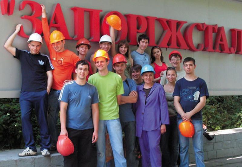 2009.07. Двотижнева літня практика в Запоріжжі студентів груп ФС-71 та ФС-72 2009.07. Двотижнева літня практика в Запоріжжі студентів груп ФС-71 та ФС-72