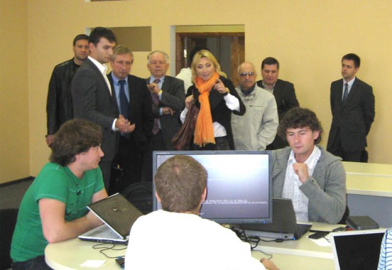 2011.09.30 Зустріч з організаторами міжнародної конференції IDCEE-2011 2011.09.30 Зустріч з організаторами міжнародної конференції IDCEE-2011
